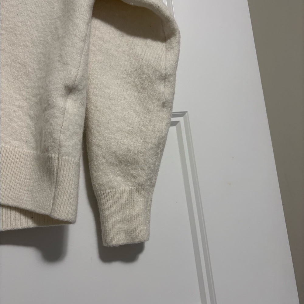 Wilfred Free Crop Merino Wool Polo V Neck Cream Sweater
Women's Size Small - Picture 5 of 7